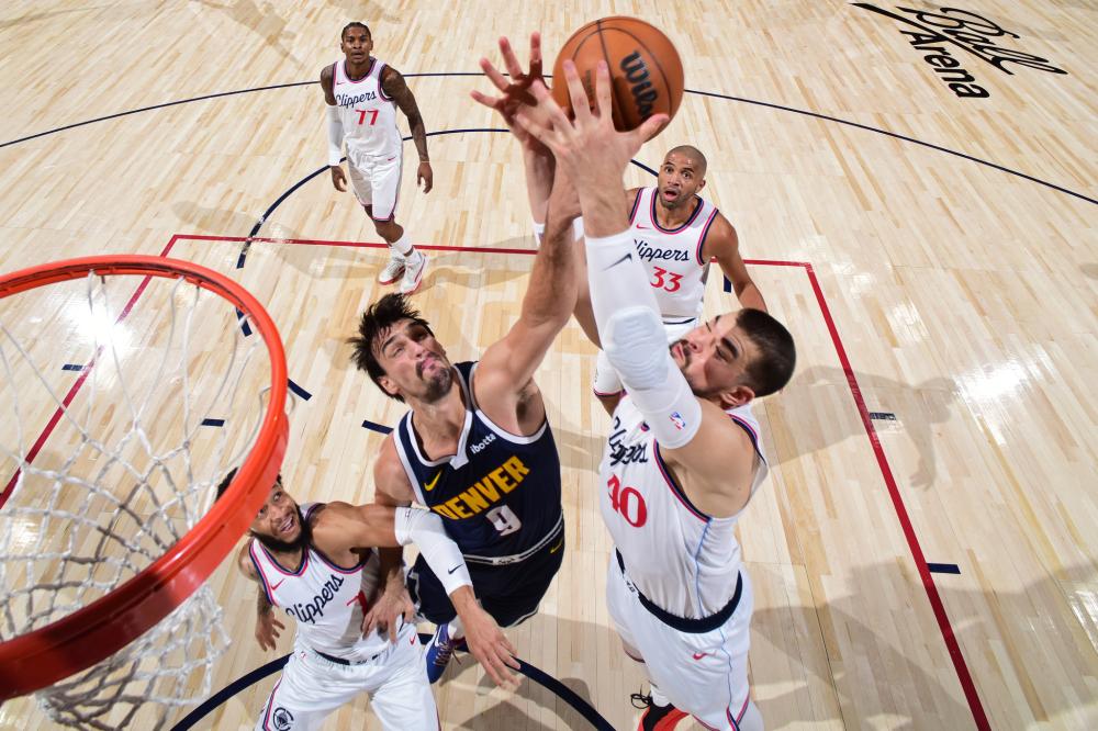 赛季还未结 赛季还未结