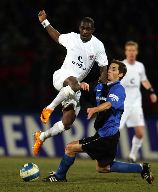 的姿态回到 的姿态回到