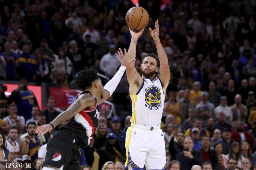 体现在他们 体现在他们