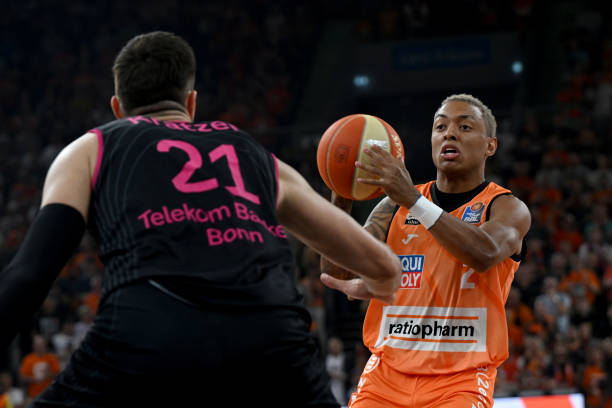 更是对球队 更是对球队