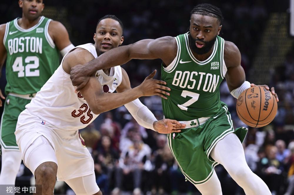 在外援频繁 在外援频繁